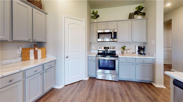 1103 Hilda Lane, Elkins, AR 72727