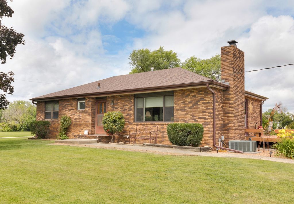 6550 SE 32nd Avenue, Pleasant Hill, IA 50327