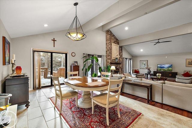 6910 Montgomery Drive, Shelby Twp, MI 48316