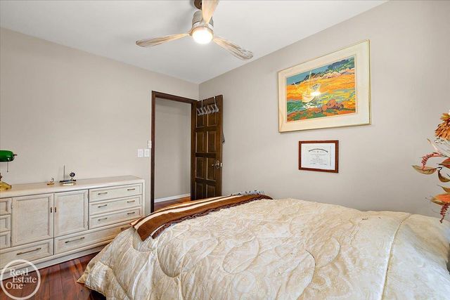 6910 Montgomery Drive, Shelby Twp, MI 48316