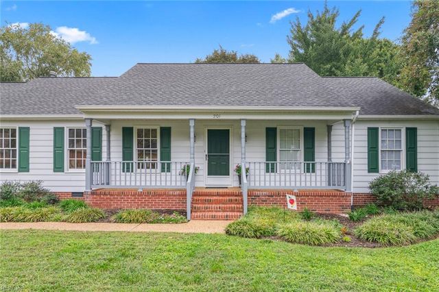 201 Allen Harris DR, Yorktown, VA 23692