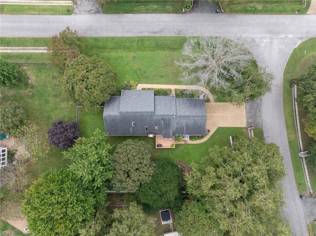 201 Allen Harris DR, Yorktown, VA 23692