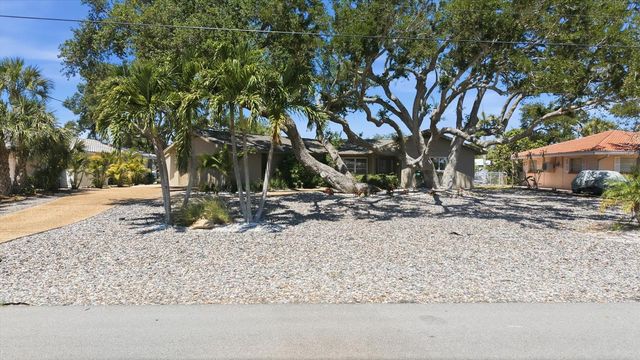5108 SANDY SHORE AVENUE, Sarasota, FL 34242