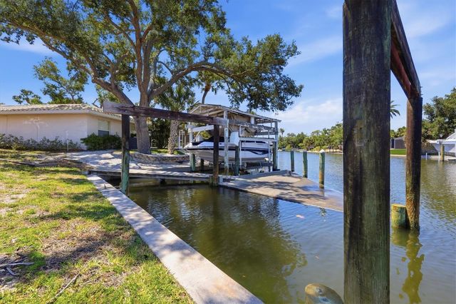 5108 SANDY SHORE AVENUE, Sarasota, FL 34242