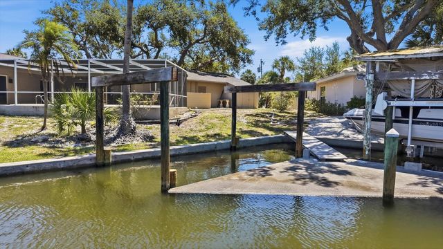 5108 SANDY SHORE AVENUE, Sarasota, FL 34242