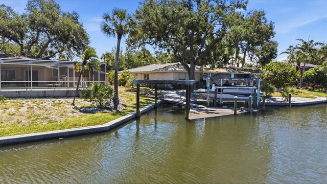 5108 SANDY SHORE AVENUE, Sarasota, FL 34242