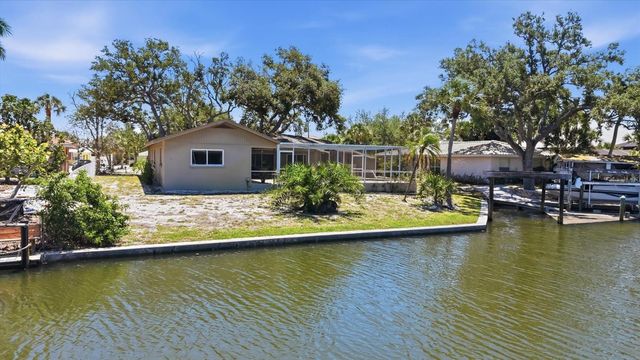 5108 SANDY SHORE AVENUE, Sarasota, FL 34242