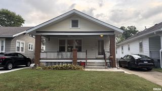 1720 S STATE Street, Springfield, IL 62704