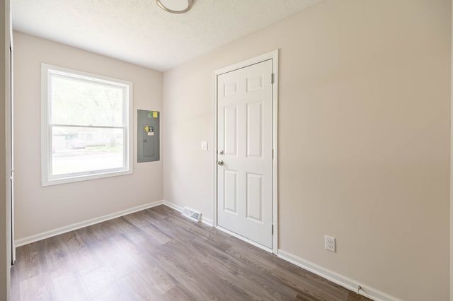 25061 S Canal Street, Channahon, IL 60410