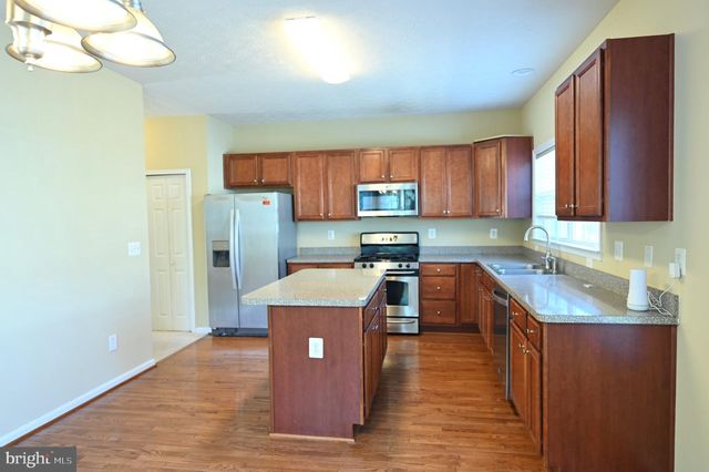 104 TRADEWINDS TER, Stafford, VA 22554