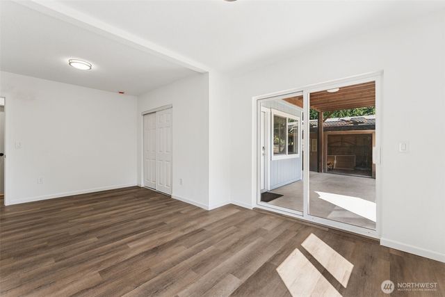 1720 N Wycoff Avenue, Bremerton, WA 98312