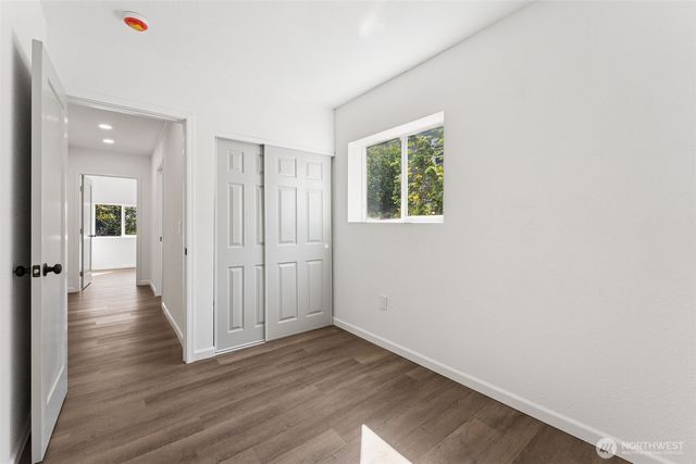 1720 N Wycoff Avenue, Bremerton, WA 98312