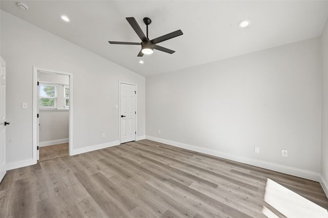 15 W Sharon Drive, Krum, TX 76249