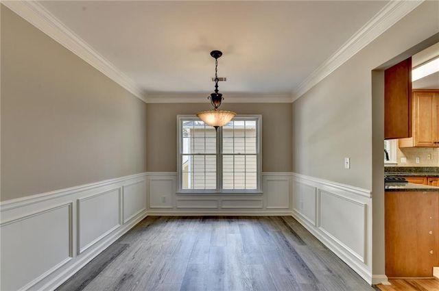 1590 Misty River Run, Roswell, GA 30076