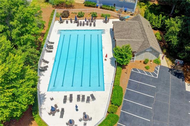 1590 Misty River Run, Roswell, GA 30076