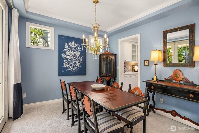 1714 11th Avenue NE, Issaquah, WA 98029