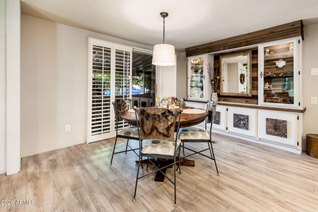 3508 E Beverly Lane, Phoenix, AZ 85032