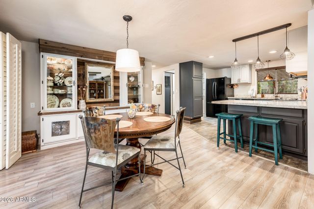 3508 E Beverly Lane, Phoenix, AZ 85032