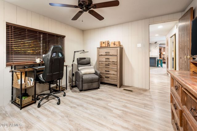 3508 E Beverly Lane, Phoenix, AZ 85032