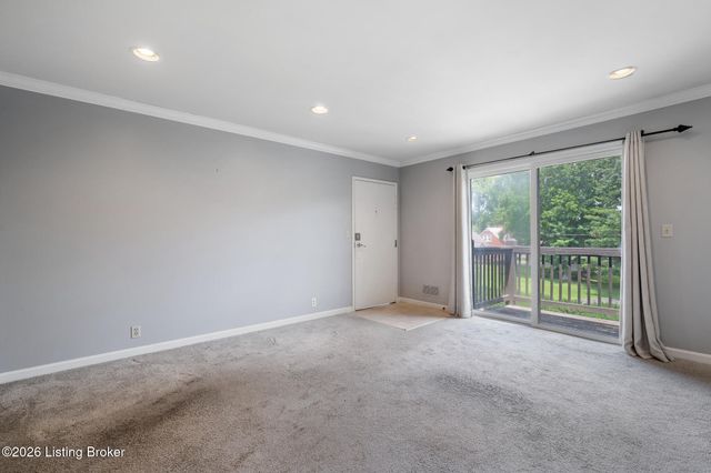 188 Saint Matthews Ave APT 3, Louisville, KY 40207