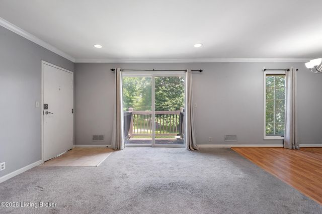 188 Saint Matthews Ave APT 3, Louisville, KY 40207