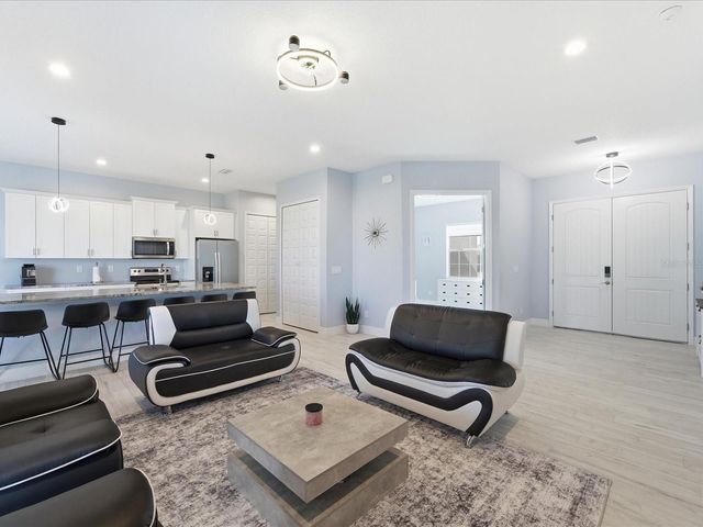 17 PINE VALLEY LANE, Rotonda West, FL 33947