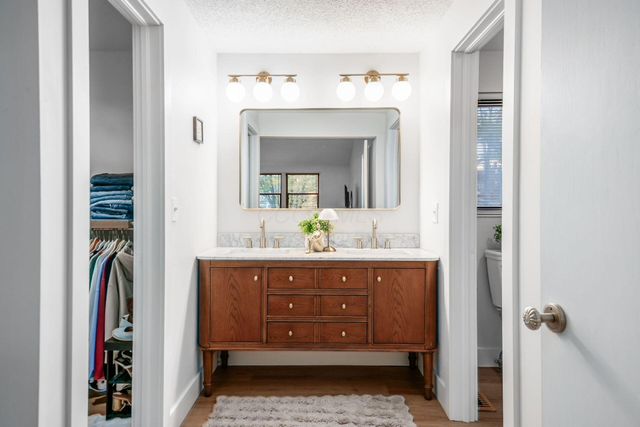 7373 Palmleaf Lane, Columbus, OH 43235