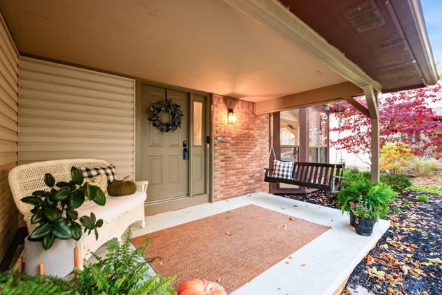 7373 Palmleaf Lane, Columbus, OH 43235