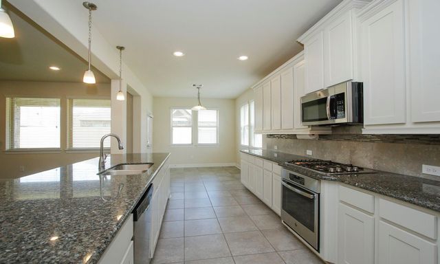 414 Wood Forest Drive, League City, TX 77573