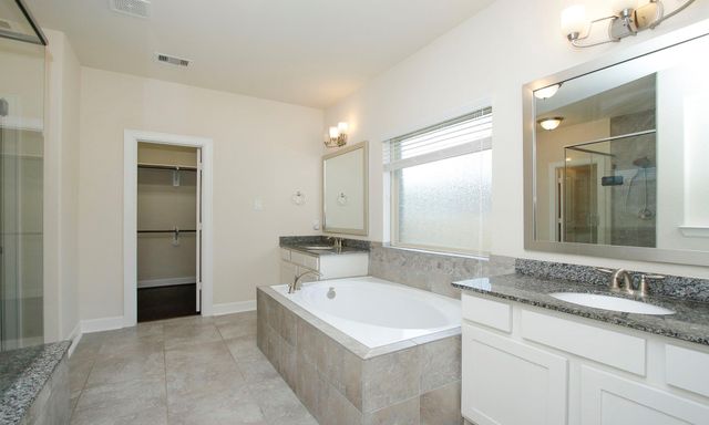 414 Wood Forest Drive, League City, TX 77573