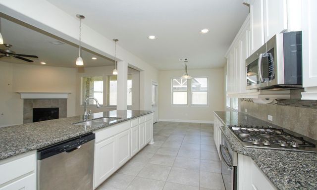 414 Wood Forest Drive, League City, TX 77573
