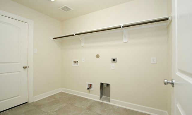 414 Wood Forest Drive, League City, TX 77573