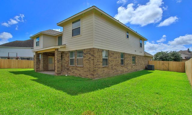 414 Wood Forest Drive, League City, TX 77573