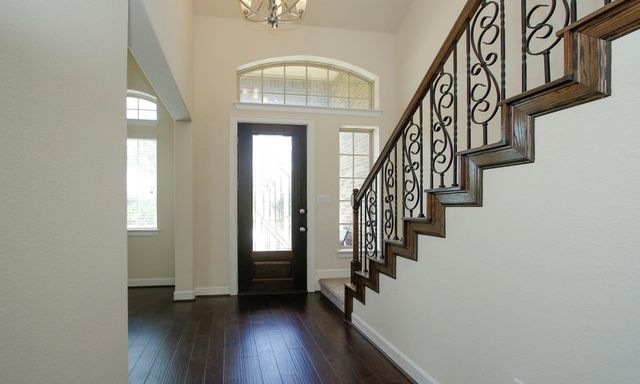 414 Wood Forest Drive, League City, TX 77573