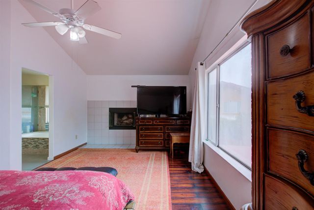 814 Casa Ct, Los Banos, CA 93635