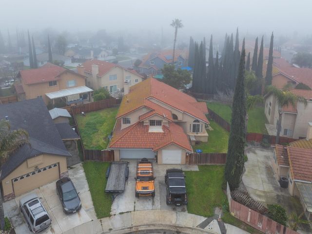 814 Casa Ct, Los Banos, CA 93635