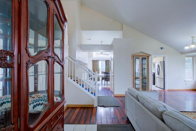 814 Casa Ct, Los Banos, CA 93635