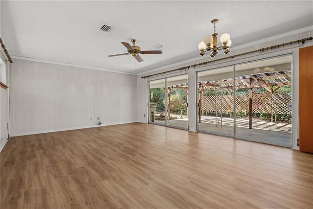 1967 Highland Forest Drive, Mobile, AL 36618