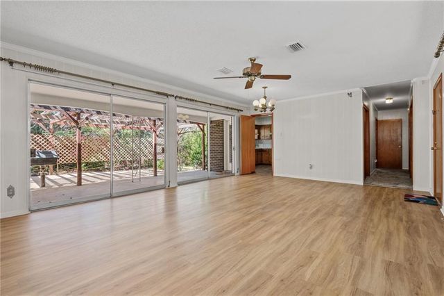 1967 Highland Forest Drive, Mobile, AL 36618