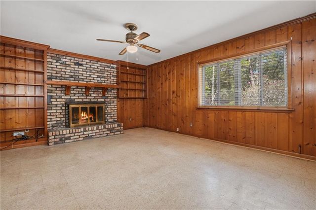 1967 Highland Forest Drive, Mobile, AL 36618