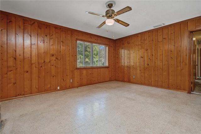 1967 Highland Forest Drive, Mobile, AL 36618