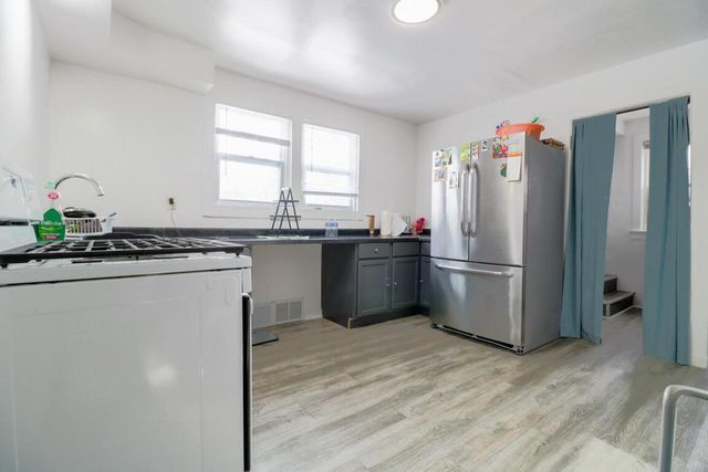 2667 N 36th STREET, Milwaukee, WI 53210