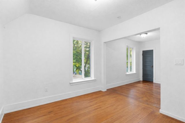 1815 Hillside Avenue N, Minneapolis, MN 55411