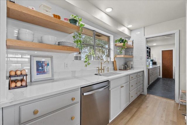 10803 Oberrender Road, Needville, TX 77461