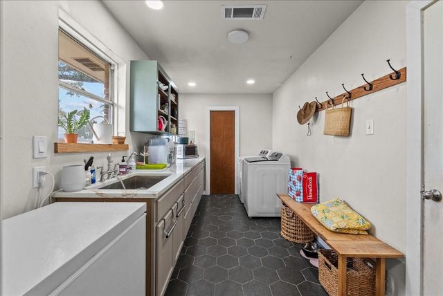 10803 Oberrender Road, Needville, TX 77461