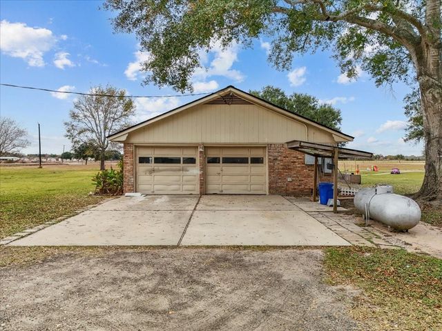 10803 Oberrender Road, Needville, TX 77461