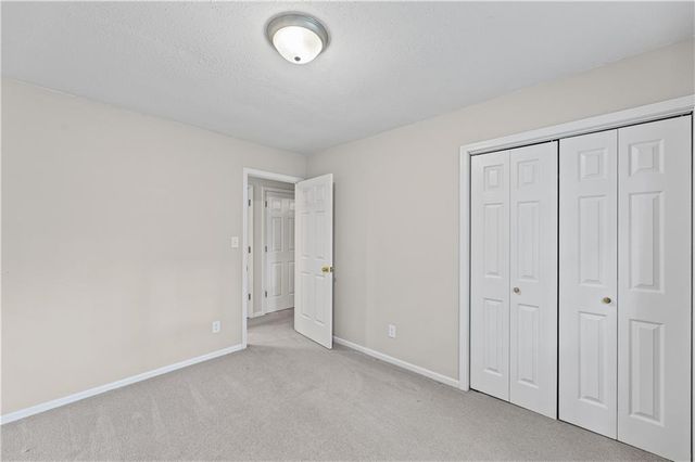 9700 N Charlotte Street, Kansas City, MO 64155