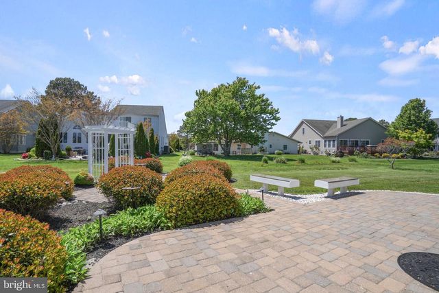 6 HERON ISLE CT, Ocean Pines, MD 21811