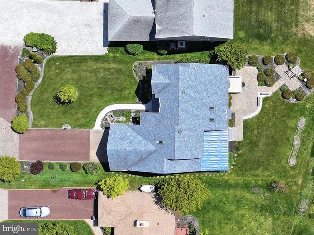 6 HERON ISLE CT, Ocean Pines, MD 21811