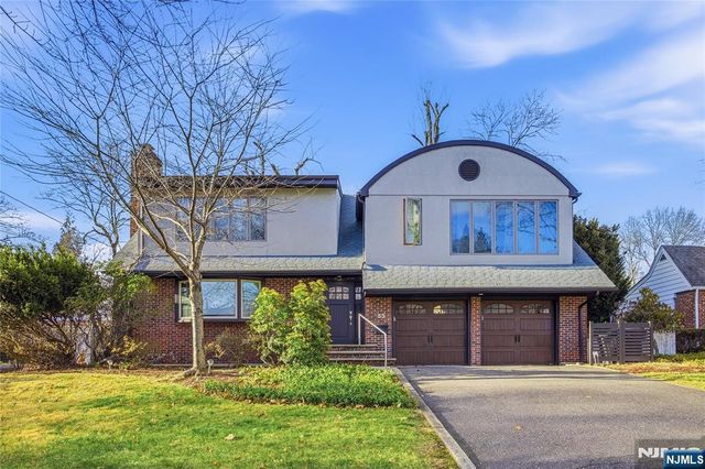 53 Forest Road, Demarest, NJ 07627